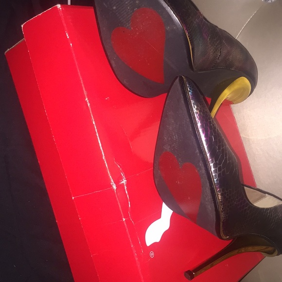 Nice Heels - Picture 2 of 2